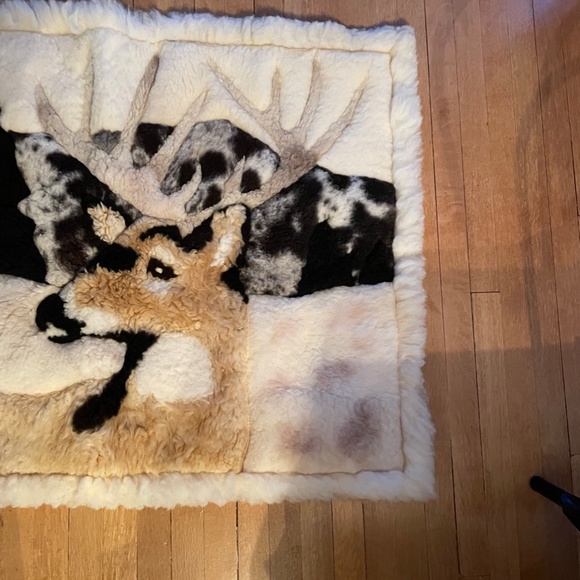 Buck Sherpa Hide Leather Rug / Tapestry - Picture 3 of 5